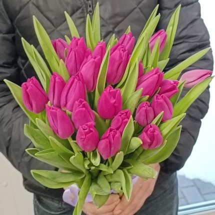 Букет розовых тюльпанов с доставкой на 8 марта  в Витязево